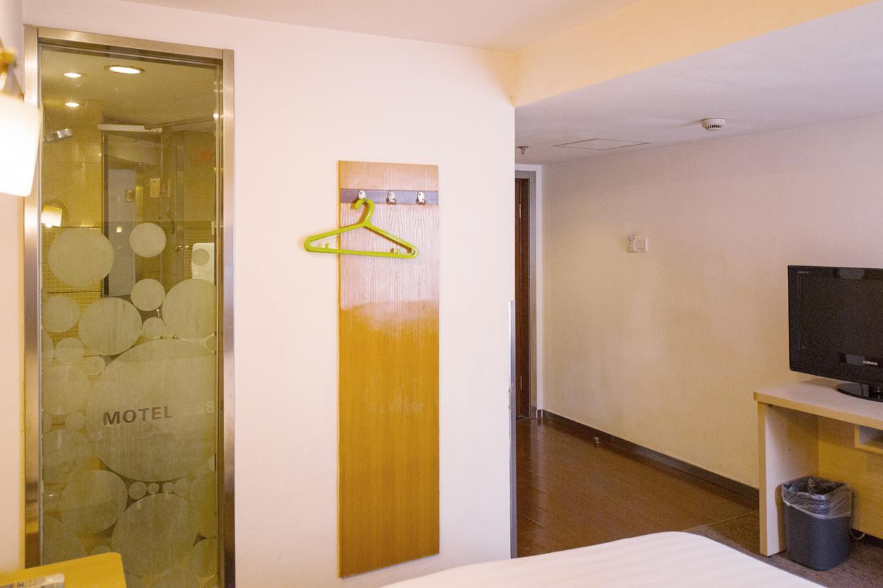 Motel Shanghai Sinan Road Esterno foto